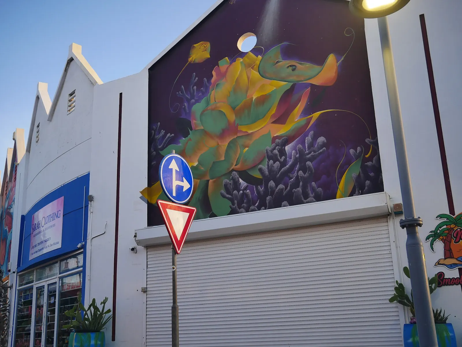 San Nicolas street art walk